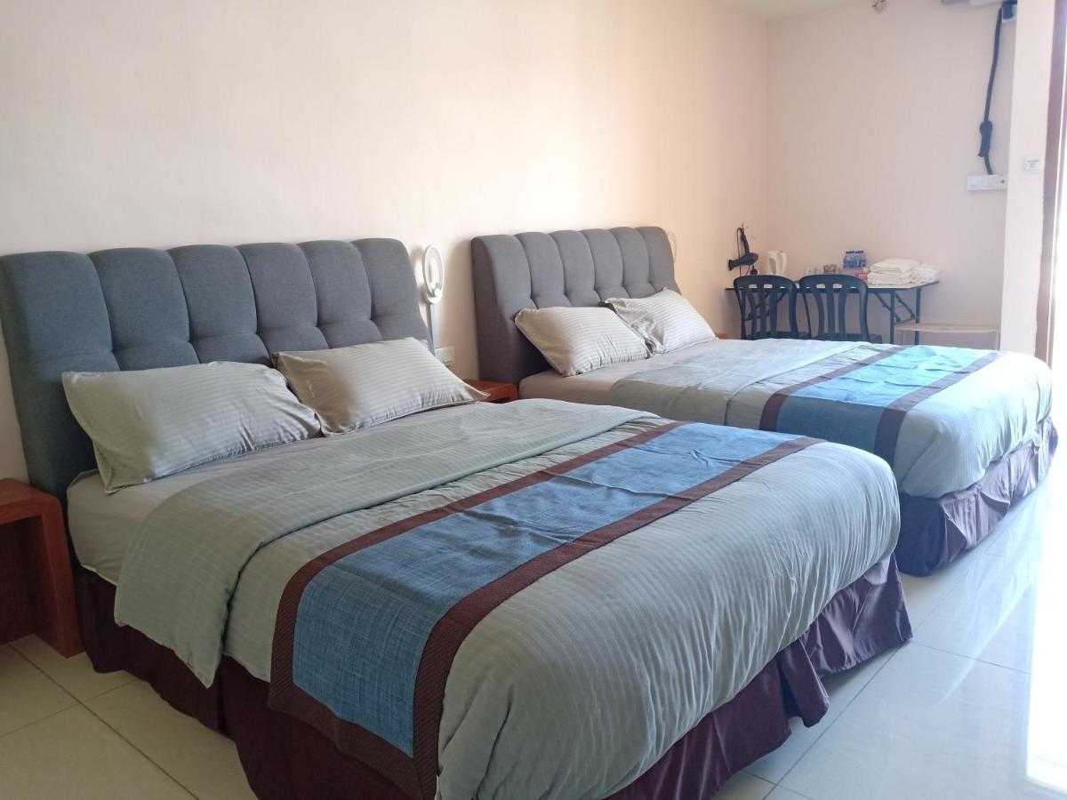 De Benz Inn Malacca Εξωτερικό φωτογραφία