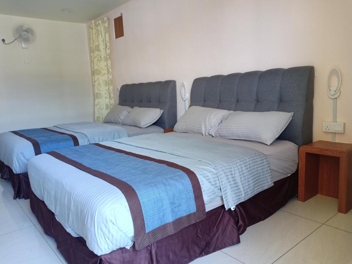 De Benz Inn Malacca Εξωτερικό φωτογραφία