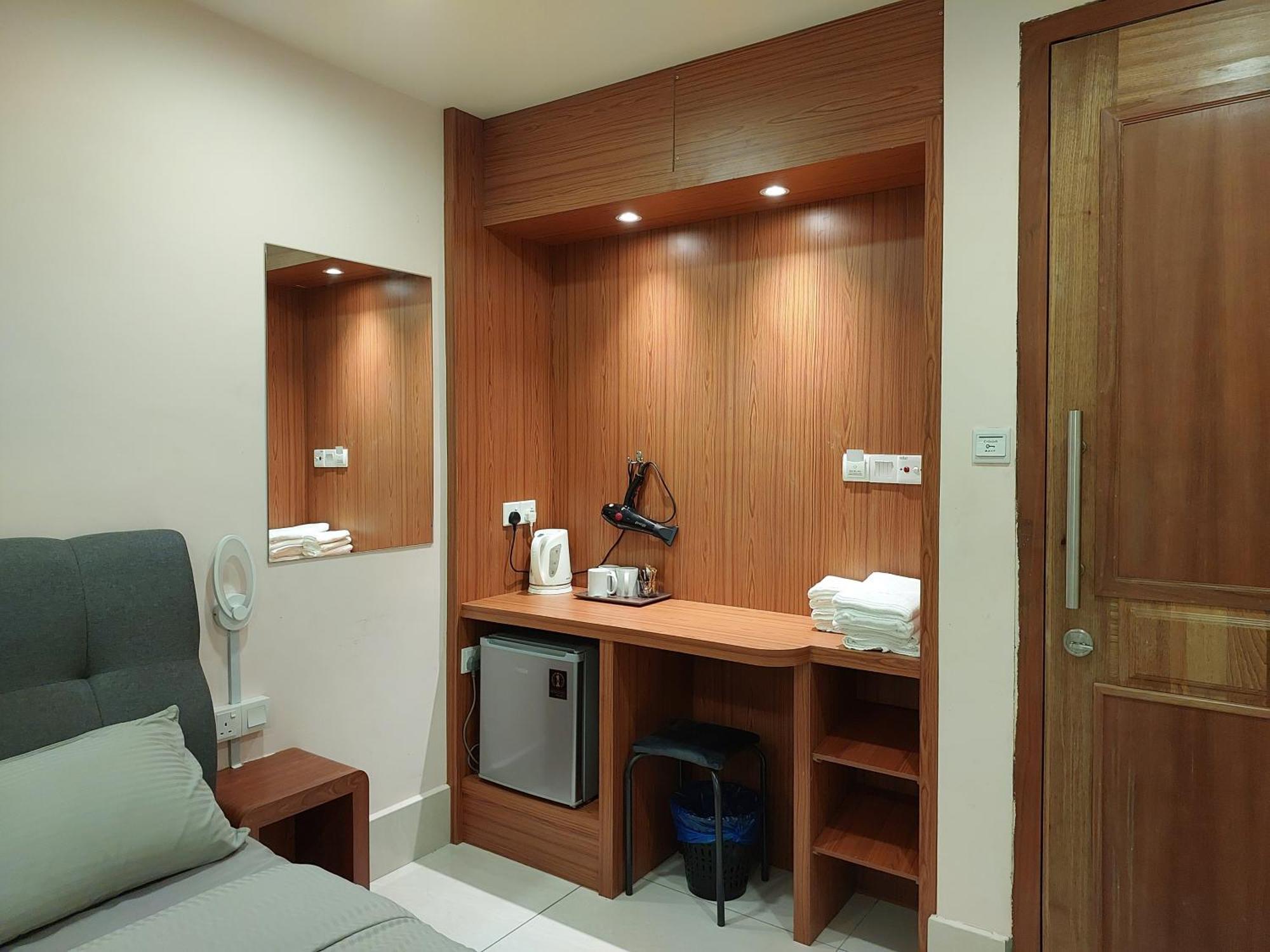 De Benz Inn Malacca Δωμάτιο φωτογραφία