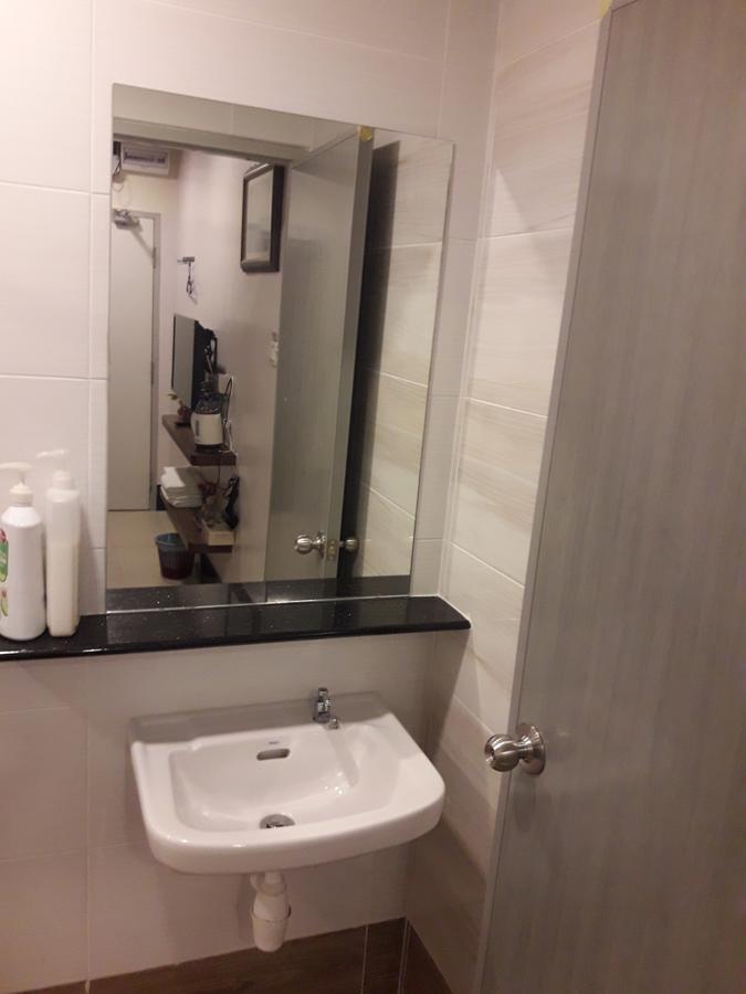 De Benz Inn Malacca Εξωτερικό φωτογραφία